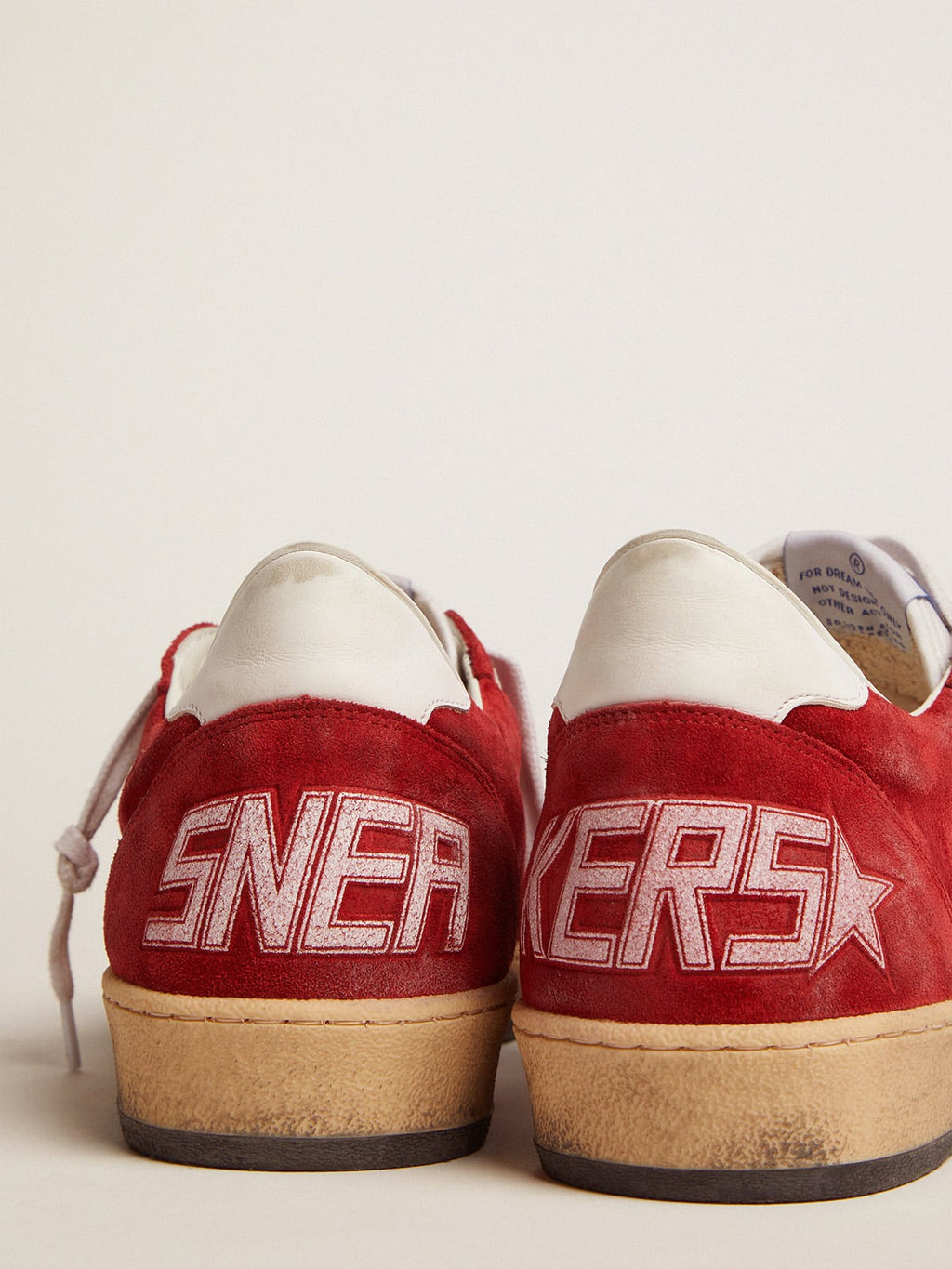 Golden Goose Ball Star da uomo in suede rosso scuro con stella e linguetta sul tallone bianche