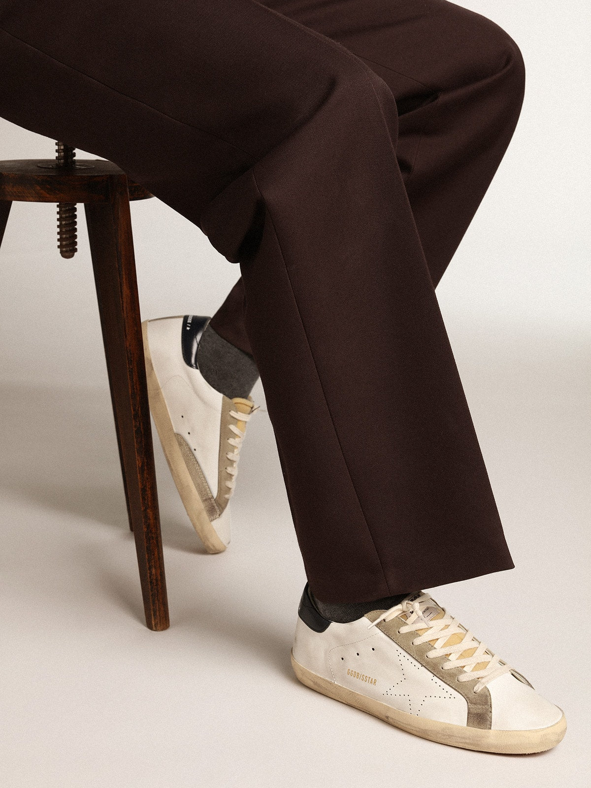 Super-Star uomo con stella traforata e talloncino blu