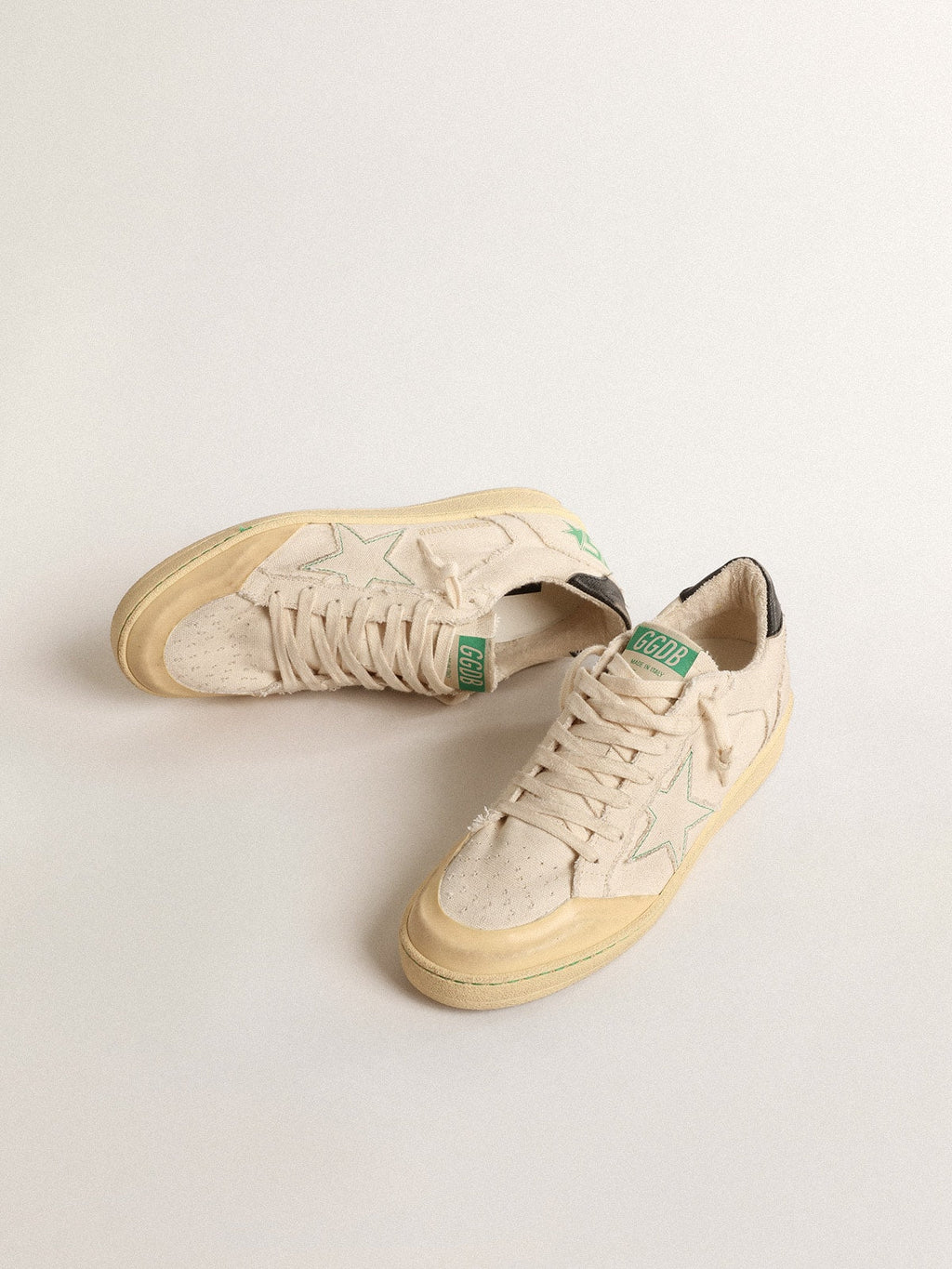 Ball Star LTD con stella in tela color vaniglia e linguetta sul tallone in pelle